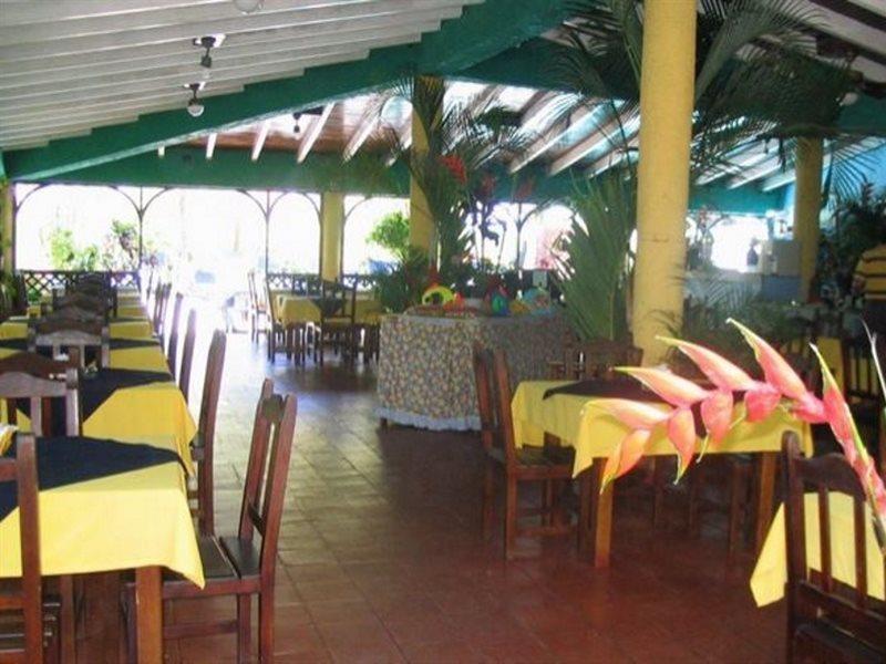 Miramar Village Playa El Agua Exterior photo